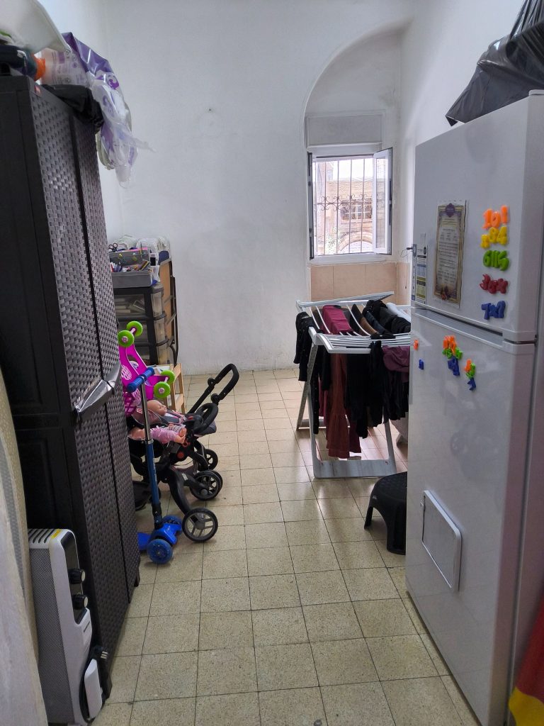 3 חד׳, חסד לאברהם, מאה שערים, ירושלים image 1